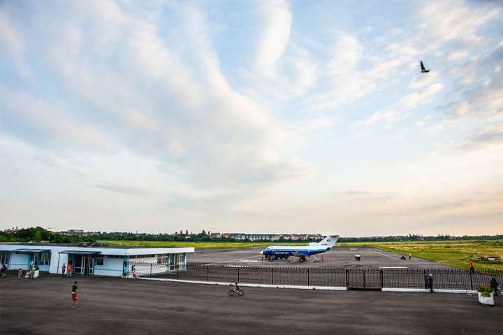Аеропорт «Ужгород» відновлює роботу після чотирирічної перерви 