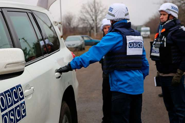 Місія ОБСЄ зафіксувала понад 280 порушень «тиші» на Донбасі
