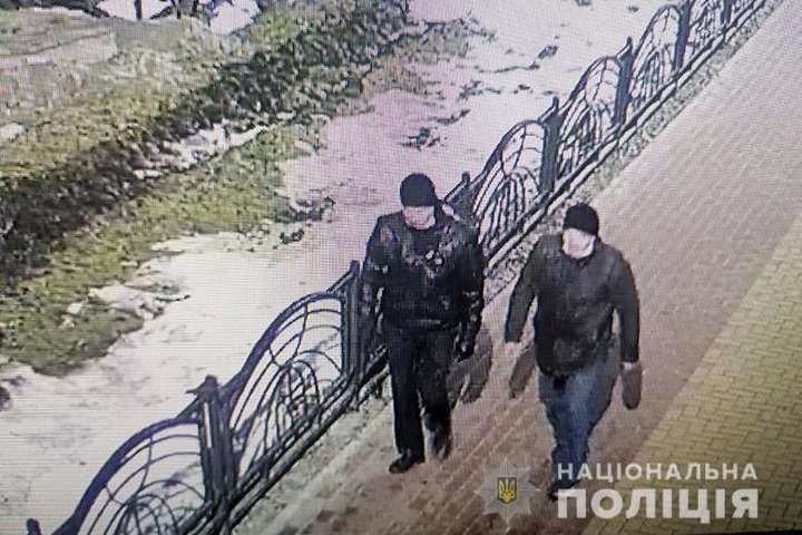 У Києві судитимуть двох братів, які пограбували хлібний кіоск