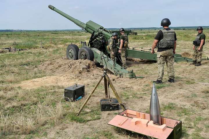 О дефиците снарядов и гранат в украинской армии