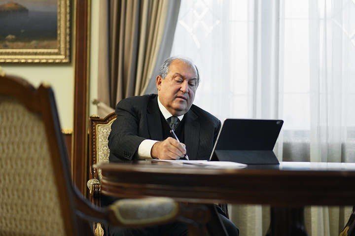 Президент Вірменії підписав указ про дострокові парламентські вибори