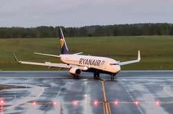 Ryanair у заяві про посадку літака у Мінську не згадала про винищувач та Протасевича