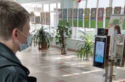 Фейсконтроль і облік учнів. У Києві запустили унікальну систему доступу до шкіл (фото)