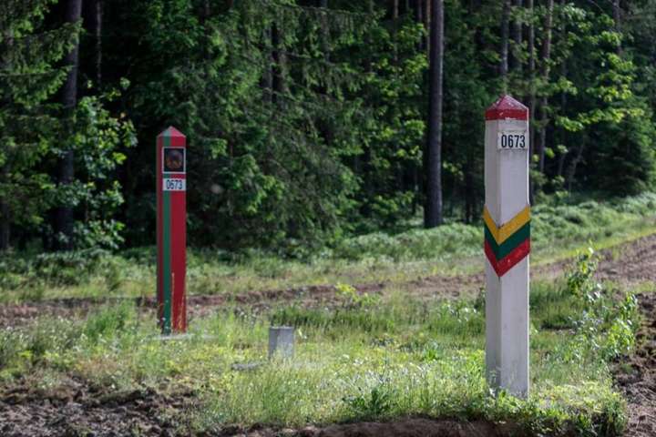 На литовсько-білоруському кордоні затримали ще 30 мігрантів