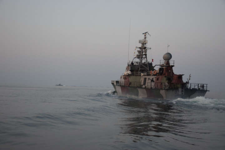 ФСБ шпигувала за навчаннями українських військових в Азовському морі