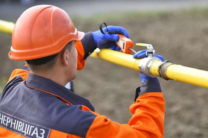«Чернівцітеплокомуненерго» заборгувало за розподіл газу 35,4 млн грн