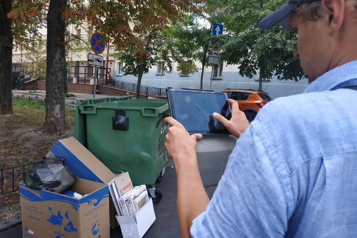 Незаконні МАФи, купи сміття: за місяць у Києві виявлено понад 3 тис. порушень