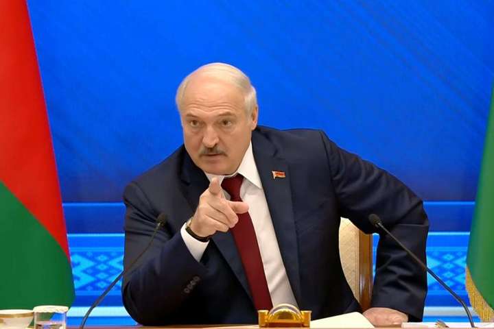Партія Порошенка вимагає реакції української влади на останні заяви Лукашенка