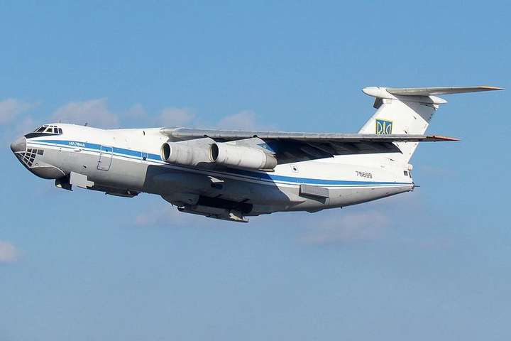 До Кабула вилетів український військовий літак 