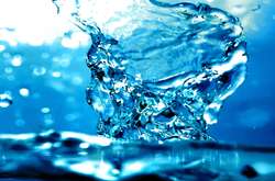 Вчені вперше зафіксували загадковий ефект води