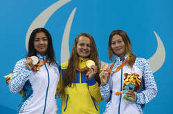 Анна Стеценко виграла золоту медаль в плаванні