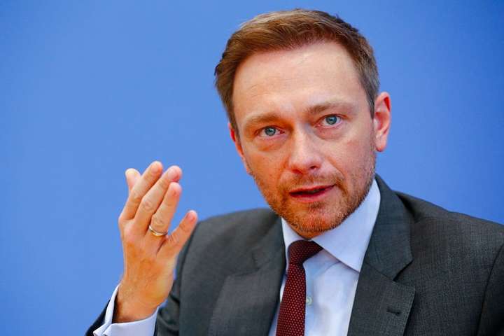 Лідер німецьких лібералів закликав ЄС ввести адресні санкції проти російських чиновників