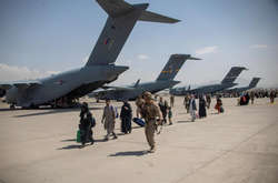 Українська розвідка планує новий евакуаційний рейс з Афганістану