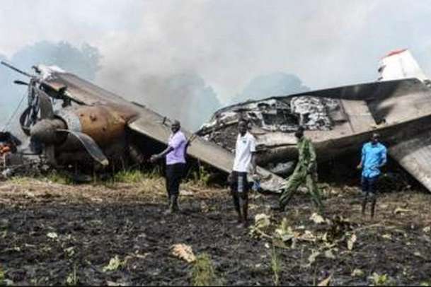 У Південному Судані розбився літак із росіянами