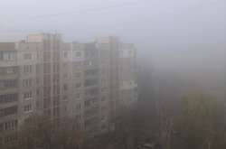 Київ знову в десятці мегаполісів із найбруднішим повітрям