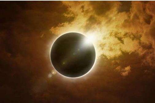 Сьогодні буде унікальне сонячне затемнення: коли і де можна його побачити