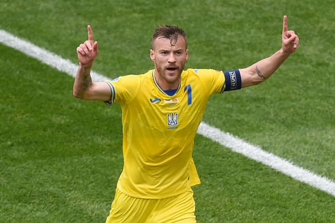 Гол Ярмоленка на Євро став найкращим в історії збірної України
