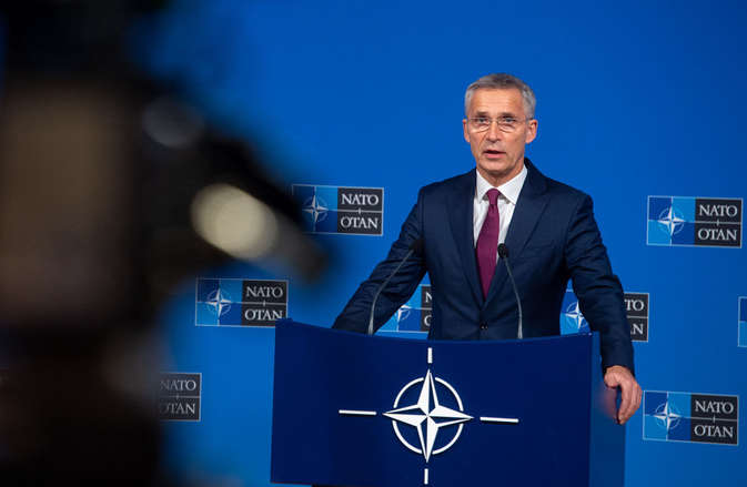НАТО скликає екстрене засідання через російську загрозу 