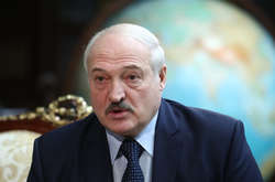 Лукашенко лякає білорусів українськими радикалами на кордоні (відео)