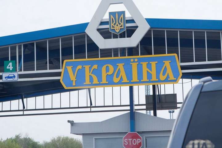 Митники розповіли, що Україна вивозила у Росію та США протягом 2021 року