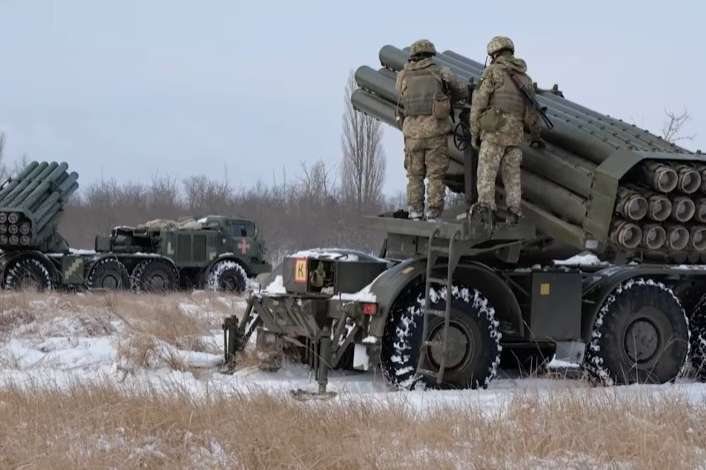 ЗСУ провели біля окупованого Криму навчання з реактивною артилерією (відео)