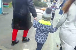 Обстріл дитсадка на Луганщині: з'явилося відео евакуації дітей