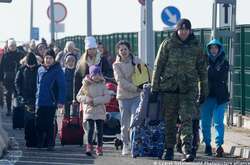 Напруга на західному кордоні спадає: потік українських біженців зменшився 