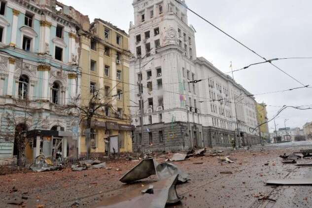 Окупанти бомблять Харків: вибухи чутні у всьому місті