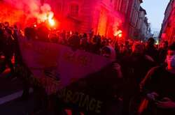 У Франції розпочалися протести після результатів першого туру президентських виборів