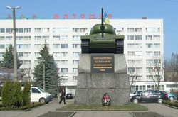 У Житомирі на 9 травня приберуть радянський танк із площі Перемоги
