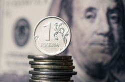 Чому рубль стрімко укріпляється? Невзоров розкрив валютний секрет Росії