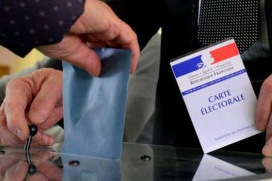 Парламентські вибори у Франції: партія Макрона втратила більшість
