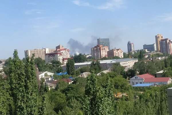 У центрі окупованого Донецька прогриміли вибухи (фото, відео)