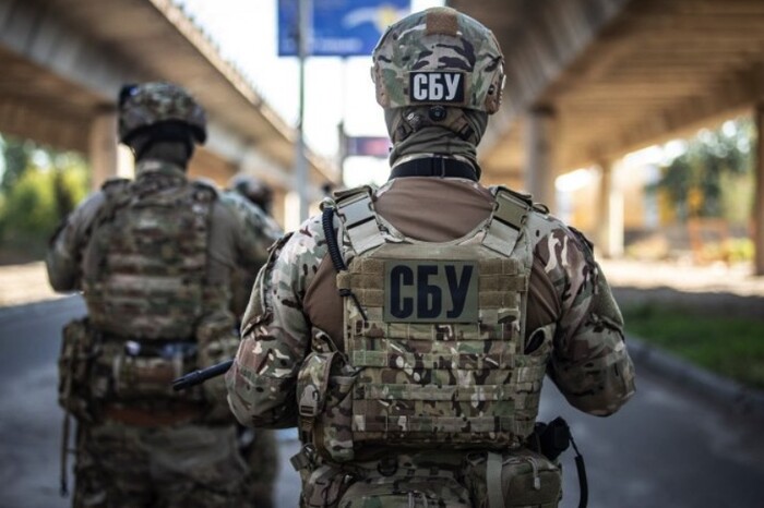 Херсонщина: СБУ оголосила підозру трьом «посадовцям»