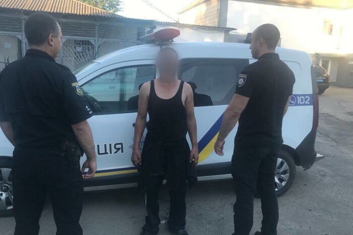 На Київщині затримали чоловіка, який погрожував підірвати школу і садочок