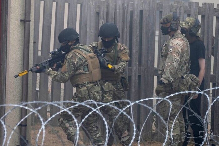 ЄС готує нову навчальну місію для українських військових – Bloomberg