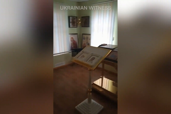 На Харківщині окупанти зробили церкву поруч із камерами, де мучили українців (відео)