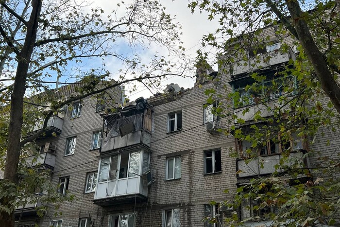 Мер Миколаєва показав наслідки нічної атаки на місто ракетами С-300 