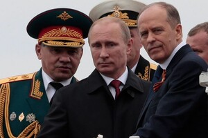 Путін в облозі. Чи буде війна між ФСБ та армійськими?