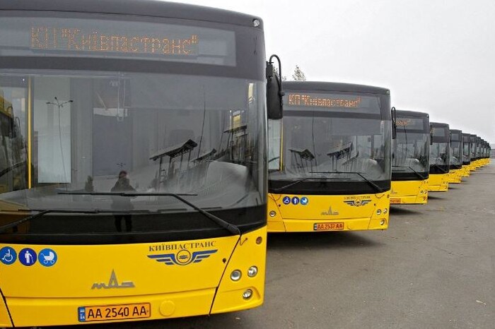 У столиці на маршрути замість тролейбусів вийдуть автобуси