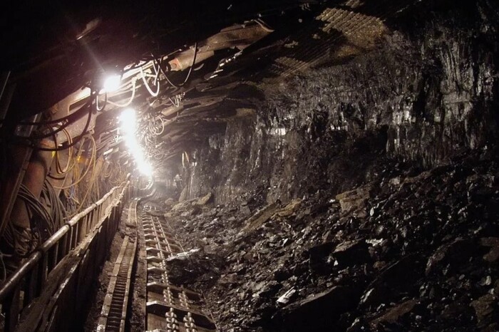 Через обстріл у Кривому Розі під землею застрягли сотні шахтарів: подробиці рятувальної операції 