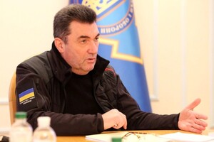 Данілов пояснив, чому влада не попередила українців про повномасштабне вторгнення 