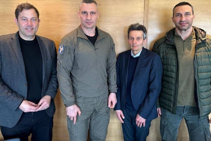 Озброєння та фінансова допомога: Кличко зустрівся з керівництвом партії Шольца