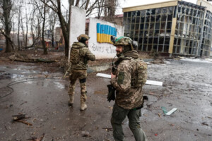 За словами Сирського, оборонці України в ході жорстких боїв завдають ворогу відчутних втрат