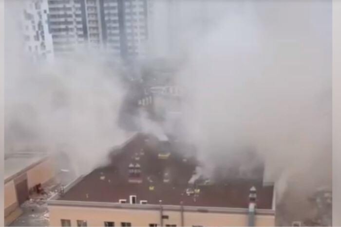 Пожежа у будівлі ФСБ в Ростові: моменту вибуху потрапив на камеру (відео)