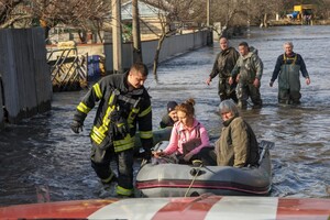 Через руйнацію греблі Краматорськ частково опинився під водою (фото)