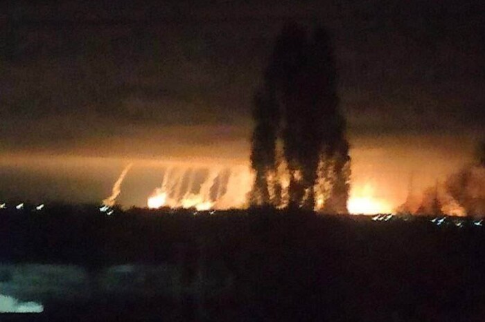 У Павлограді пролунали вибухи: перші фото наслідків «прильоту»