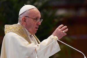 Папа Римський поінформував про місію миру в Україні