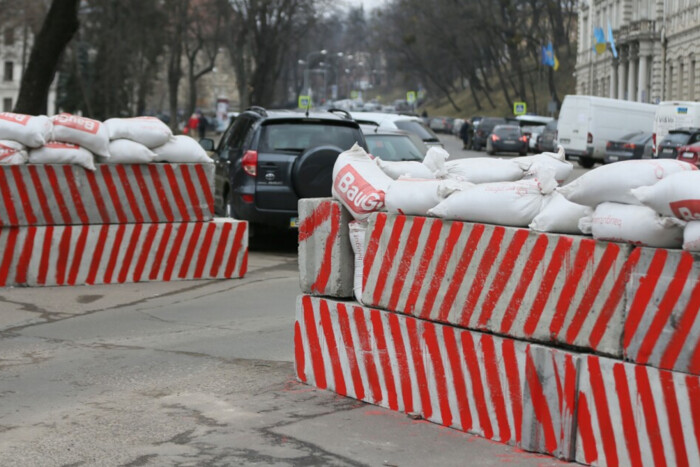 На Київщині військові розгорнули додаткові блокпости: що відомо