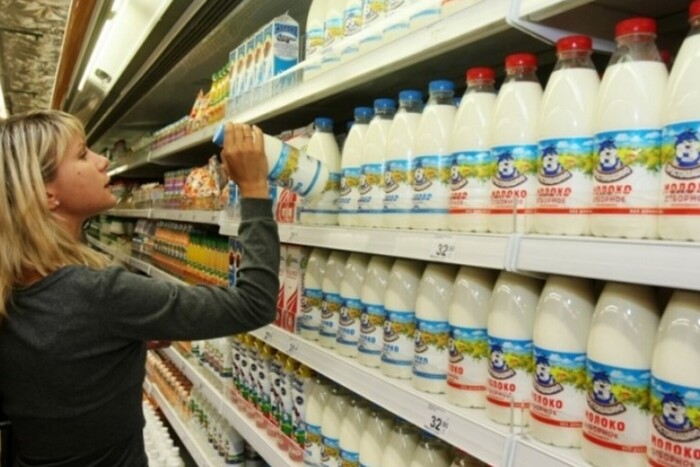 Молоко дешевшає: експерти розповіли, що відбувається на ринку 